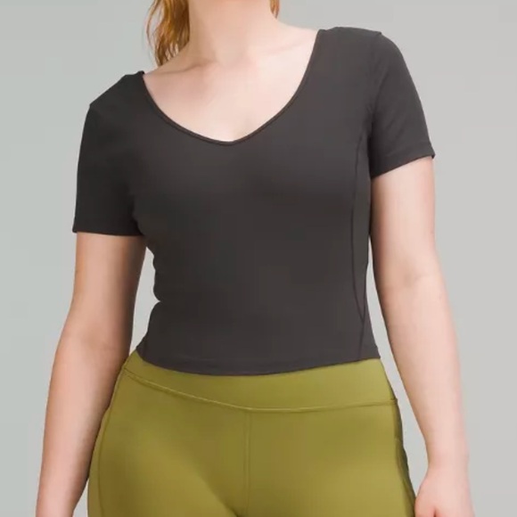 NWOT Lululemon align size 2 short sleeve top in black ￼ - Picture 2 of 8